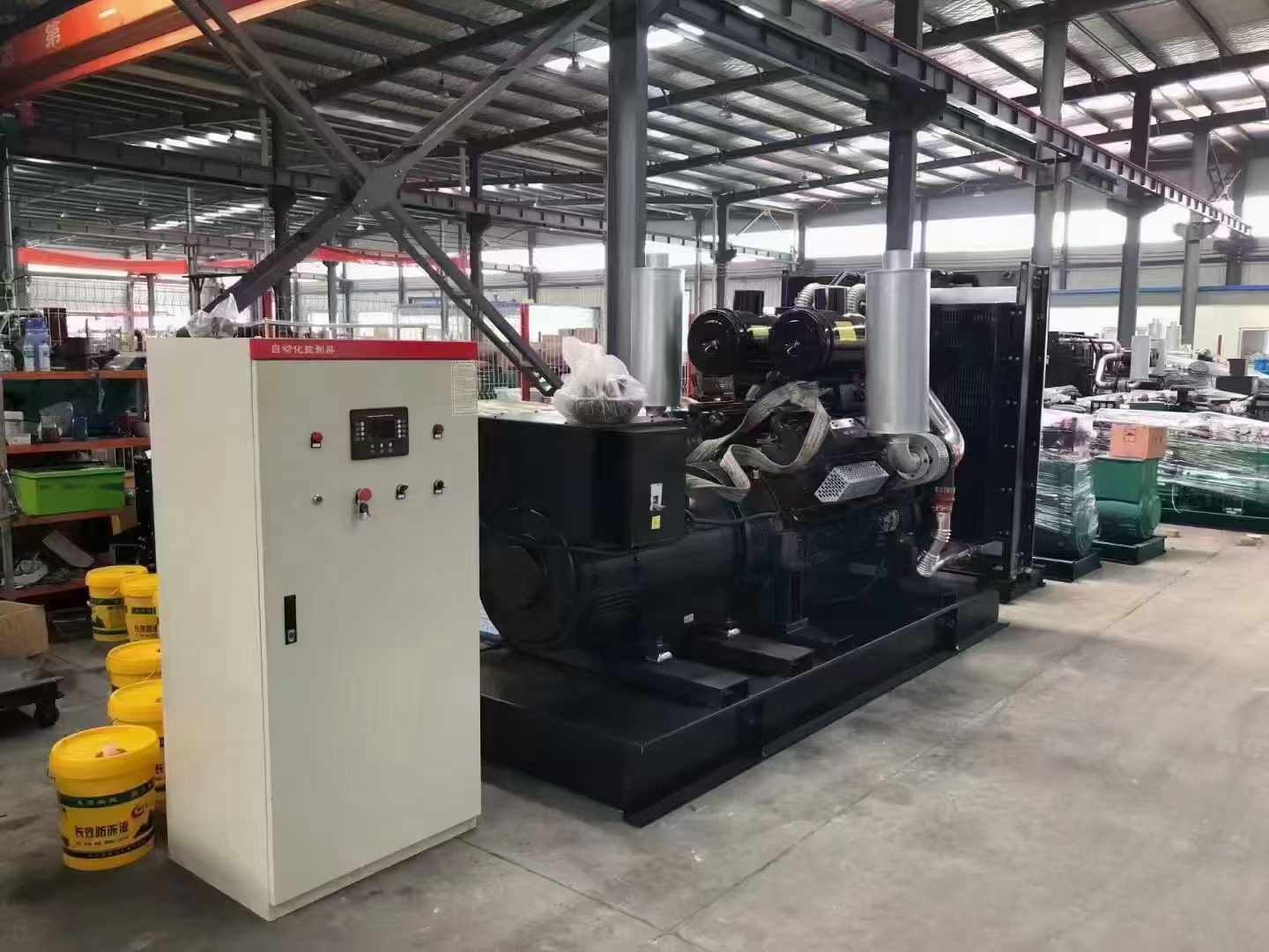 清新柴油发电机运行时的噪音和振动水平如何?