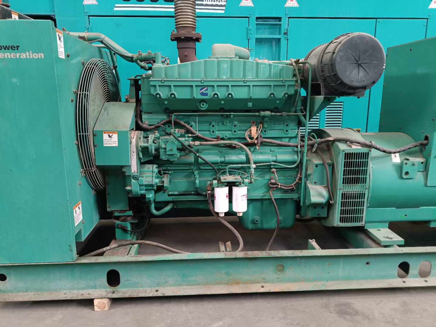 清新过载会对 600kW 柴油发电机组造成哪些损害?