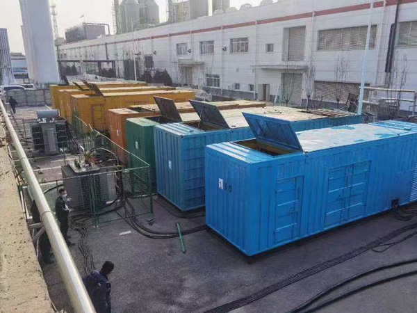 清新380V和690V电压的电缆线相同吗？